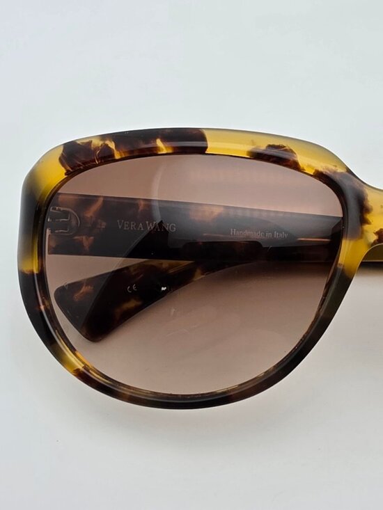 Vera Wang V210 Tokyo Tortoise Frame Light Brown Gradient Lens Sunglasses Italy main image 4